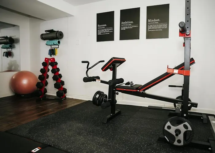 Sleeps 18 • 8br • Game • Gym • Theater Сasa de vacaciones *
