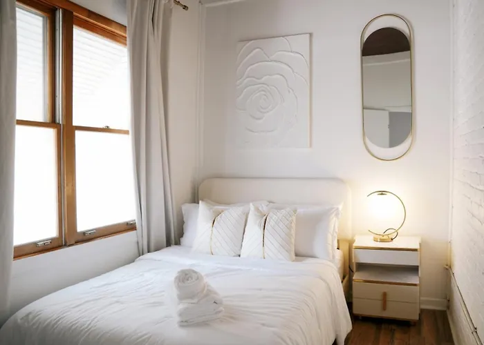 Sleeps 18 • 8br • Game • Gym • Theater