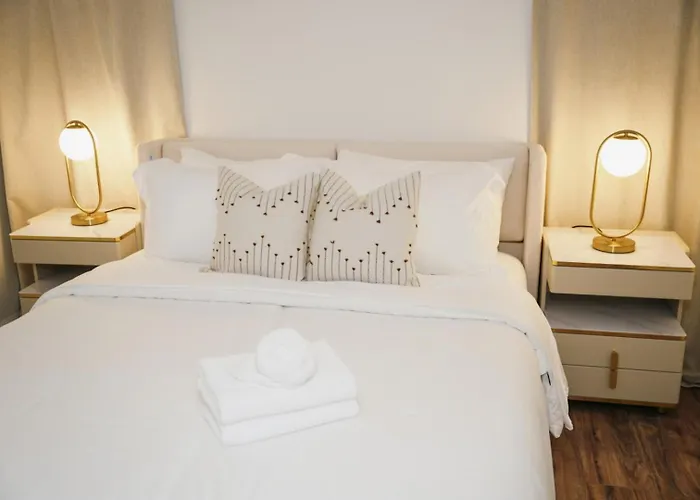 Sleeps 18 • 8br • Game • Gym • Theater Сasa de vacaciones